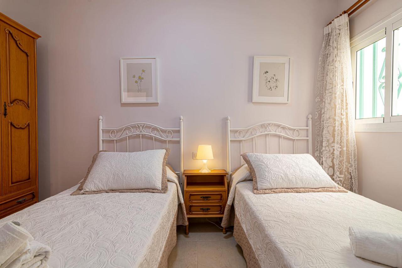 Apartamentos En El Centro De Los Cristianos Arona  Exterior foto